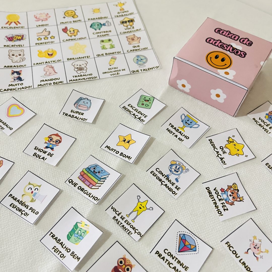 ✨ Caixinha de Adesivos – Diversão que Encanta! ✨