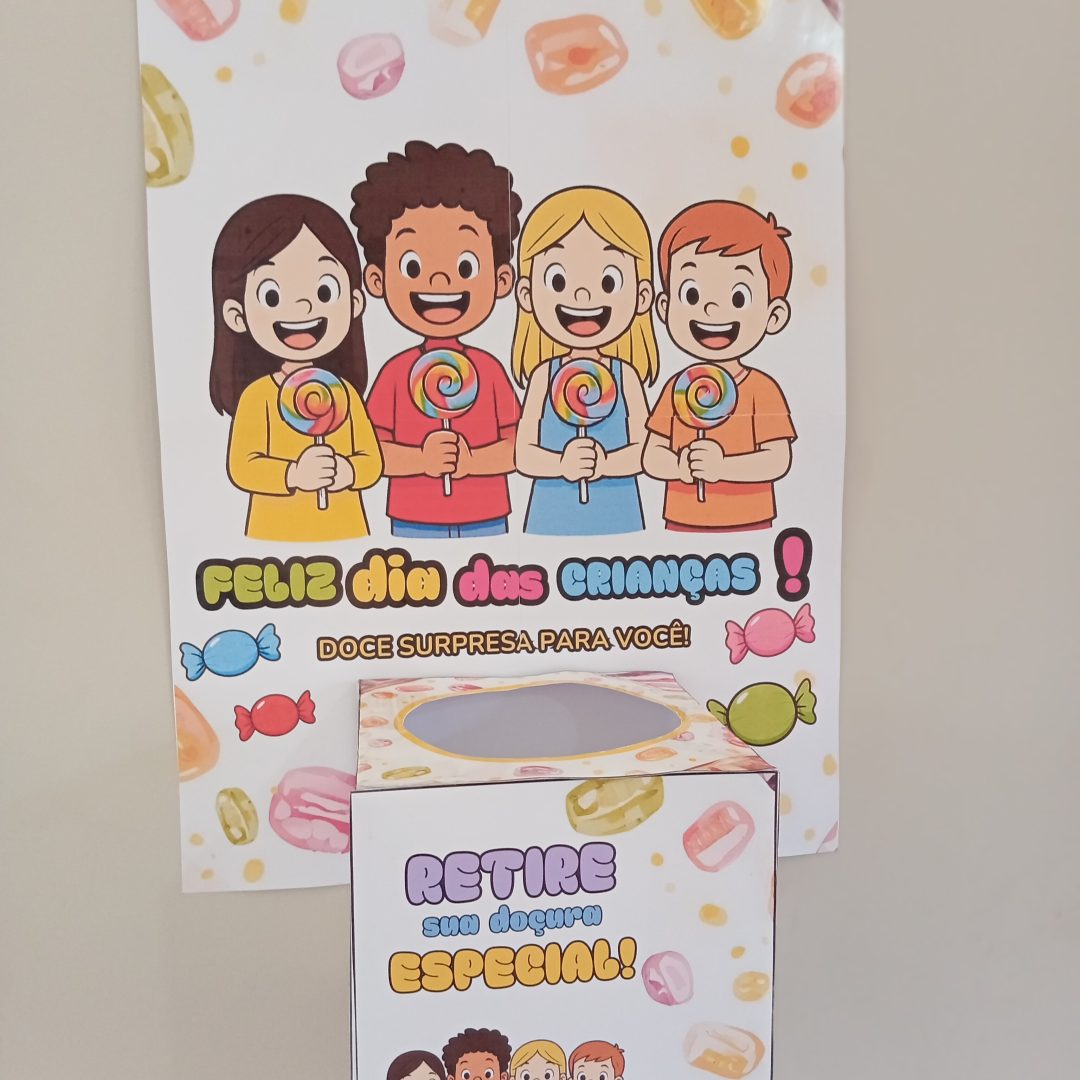 PAINEL DIA DASA CRIANÇAS - CAIXINHA E CARTÃO
