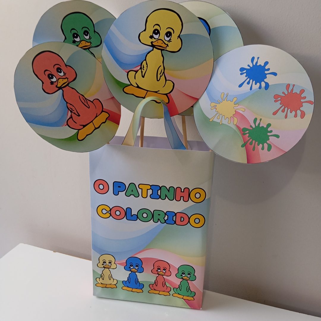 SACOLA MUSICAL – O PATINHO COLORIDO