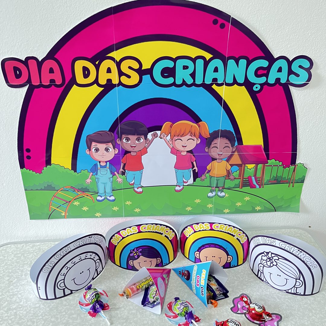 PAINEL DIA DAS CRIANÇAS COM LEMBRANCINHA